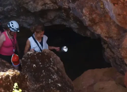Cueva Montesinos